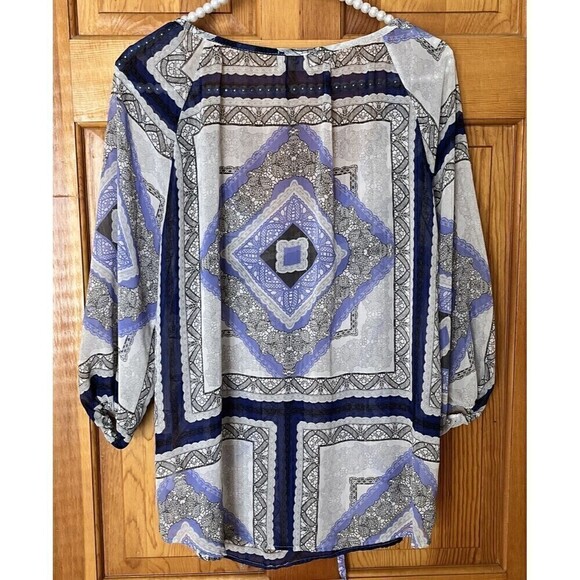 Everly Blouse M Blue Popover Lightweight Sheer Business Career Geometric Summer - Picture 5 of 8